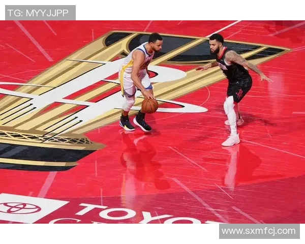 勇士与火箭对决精彩回顾NBA12月26日比赛录像分析与亮点总结